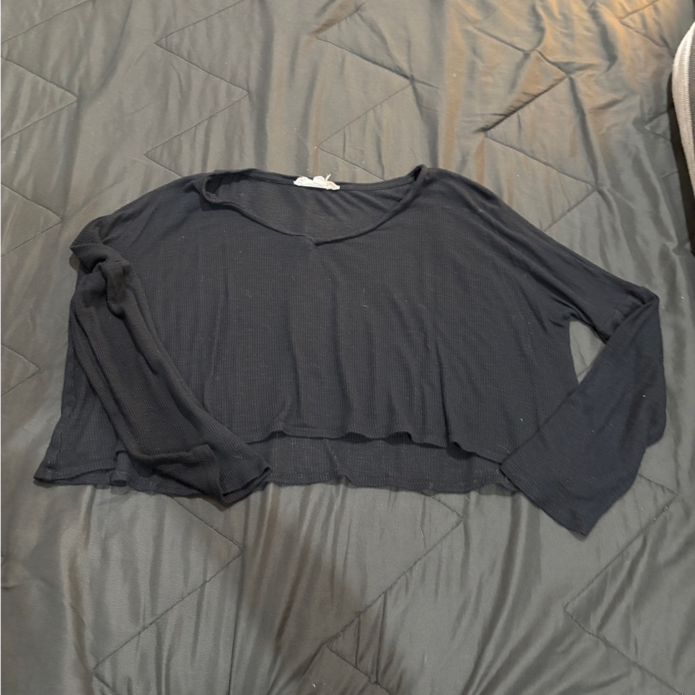 flowy drop sleeve crop top